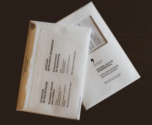enveloppes de votations populaires suisses